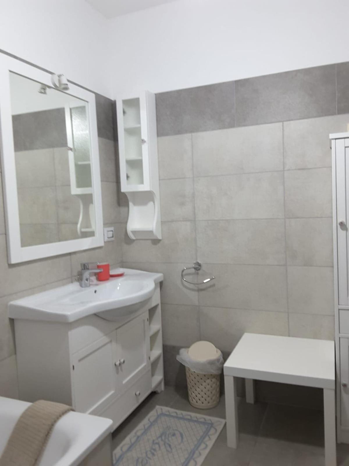 Lucrece Holiday Apartment Torino Eksteriør bilde